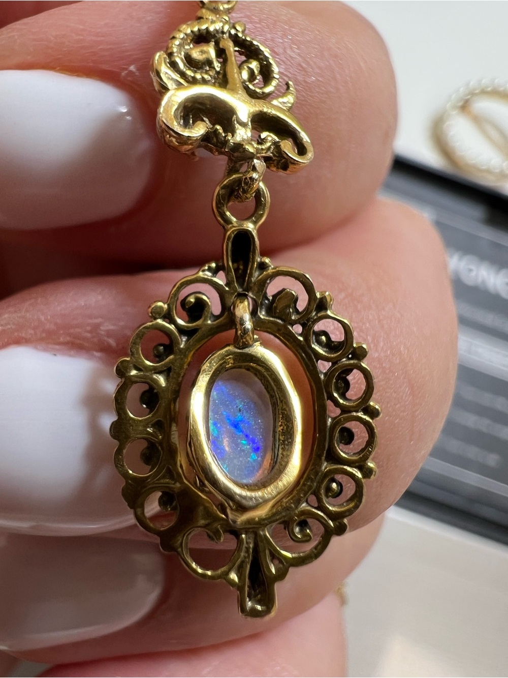 Antique 14K yellow gold with opals pendant necklace - Picture 6 of 15
